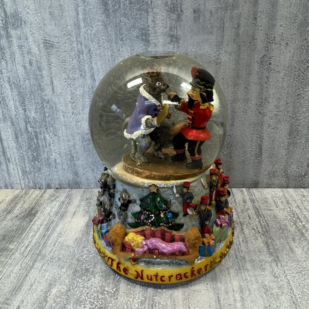 Nutcracker Suite March Musical Snow Globe Rat King Official Ballet Gift Sankyo